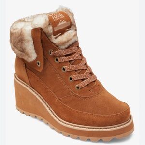 Roxy Women's Brown Wedge Boots